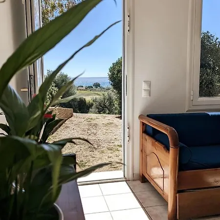 Haus Granes -ferienwohnung Am Fuer 2 Personen * Finikounta