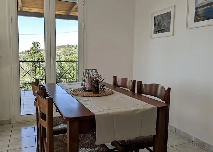 Gemuetliches 2 Bis 3 Personen Ueberdachte Terrasse *